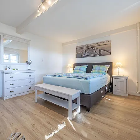 Nyaraló Lindenkate *