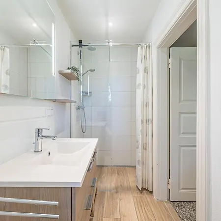 Nyaraló Lindenkate *